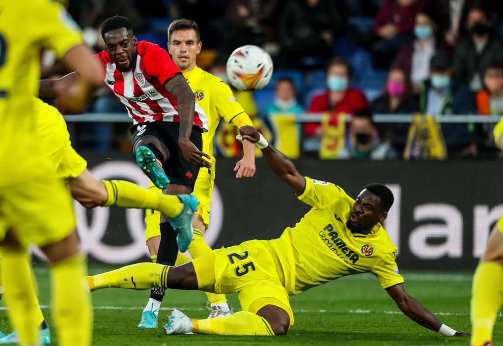 Serge Aurier escaped scot free after the ball came off his elbow