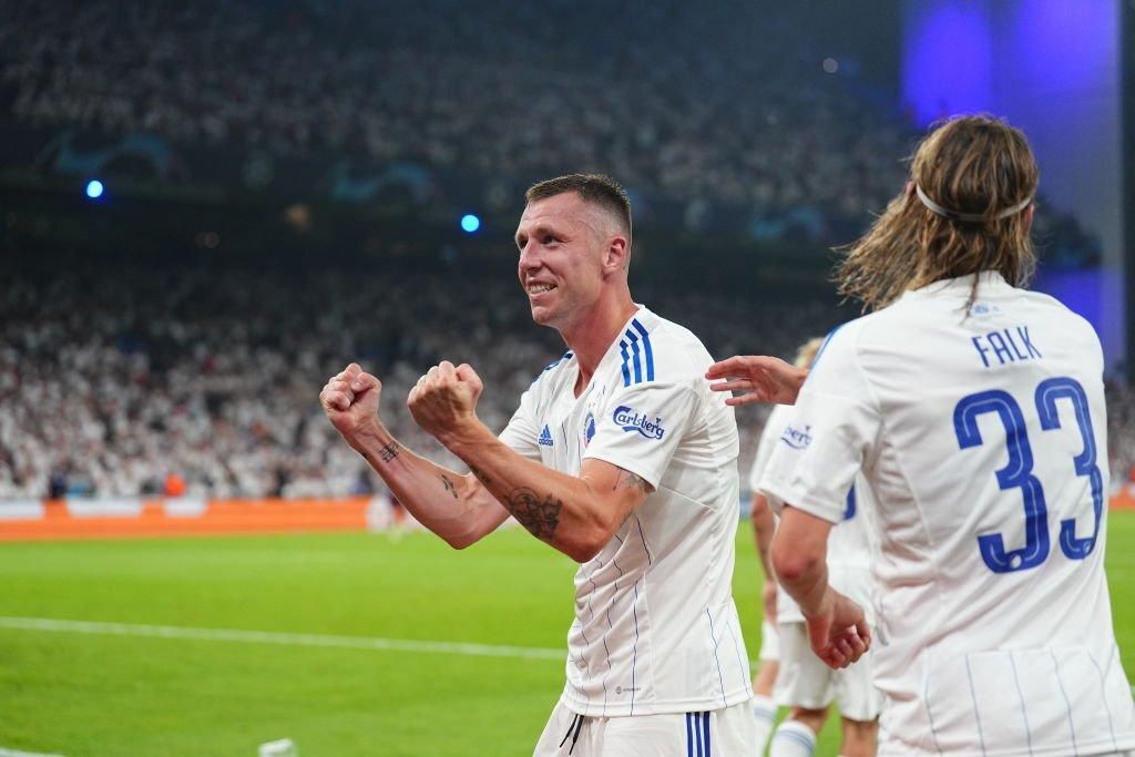 Nigeria's Akinkunmi Amoo was an unused substitute as Copenhagen defeated Trabzonspor 2-1