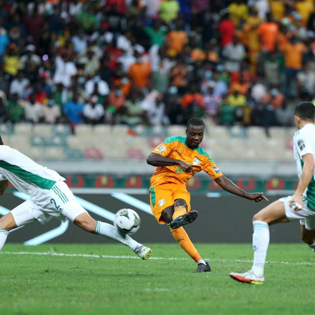 Nicolas Pepe's goal condemned the champions Algeria