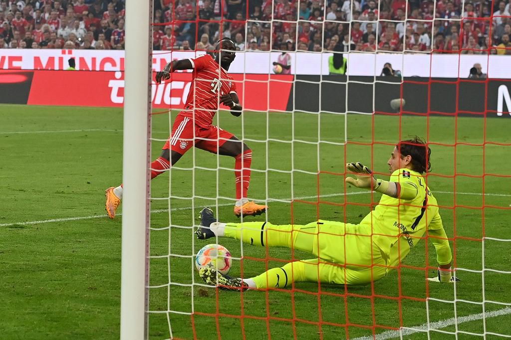 Yann Sommer was in inspired form against Bayern Munich