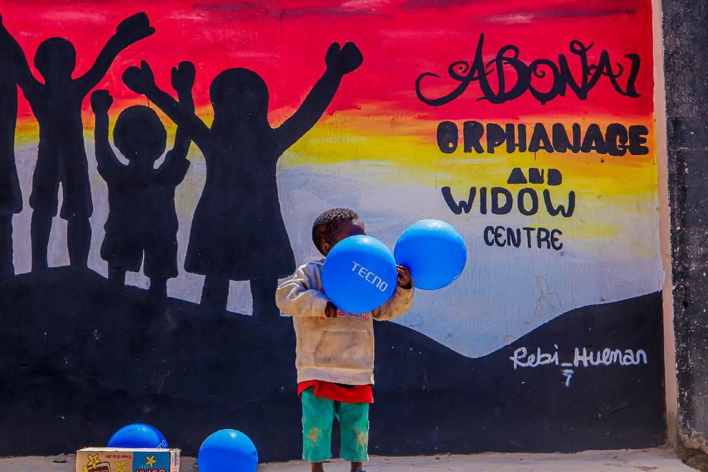 Tecno show love promo: It rained gifts as Tecno celebrated the season of love in grand style at orphanage