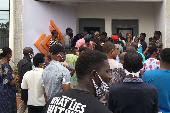 Bank customers decry increasing fintech fraud, want stricter regulations. [Guardian]