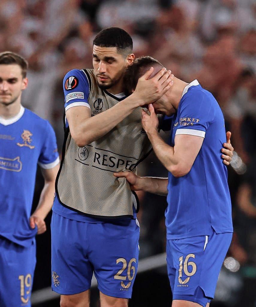 Leon Balogun praised for providing Rangers fans water