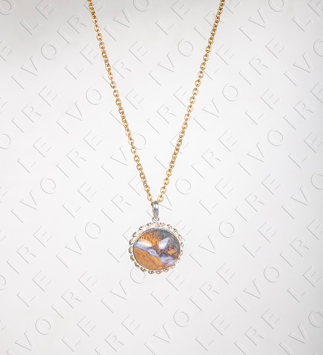 Luxurious and affordable jewelries by Le Ivoire