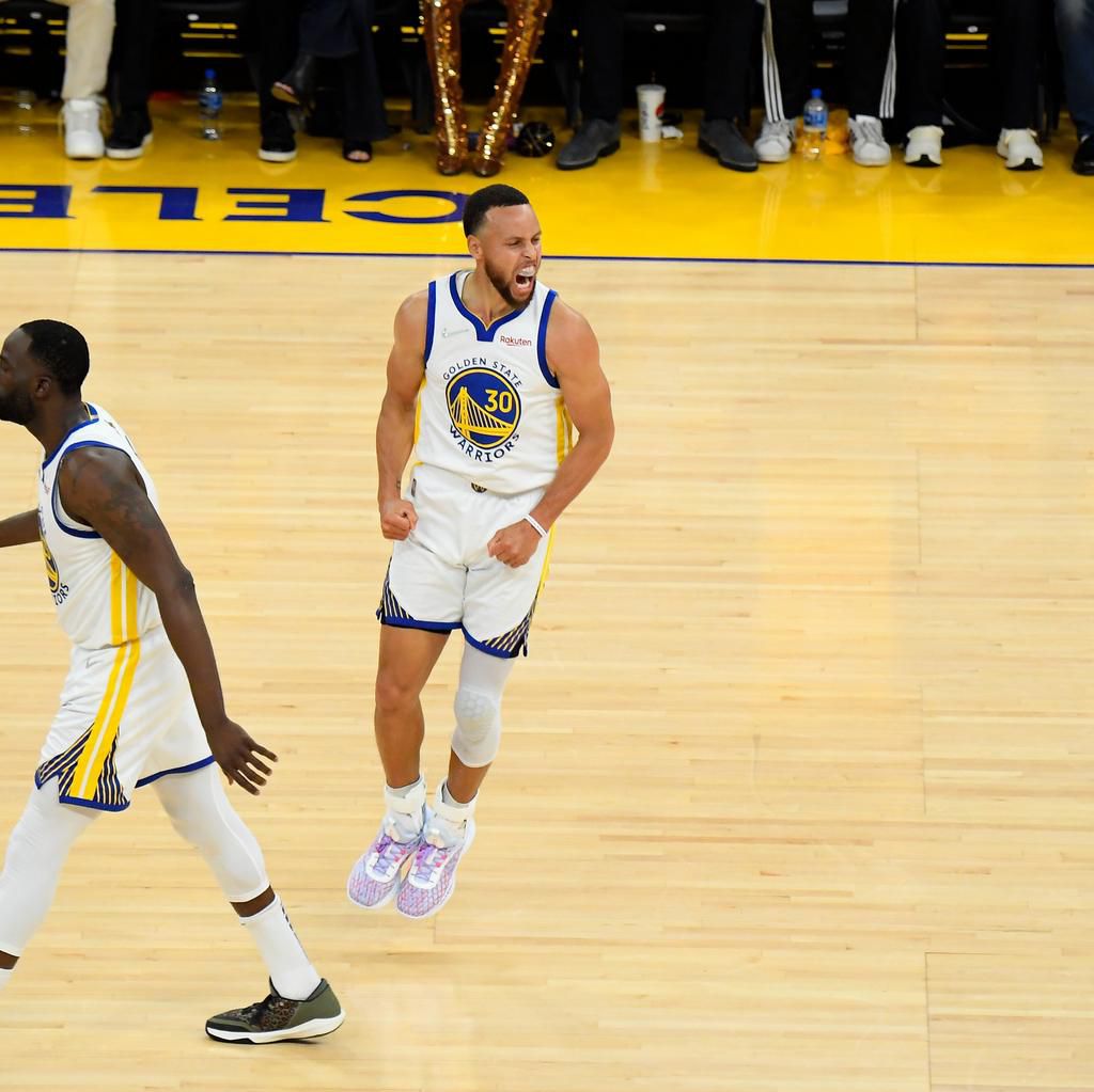 Boston Celtics shock Golden State Warriors to take Game 1