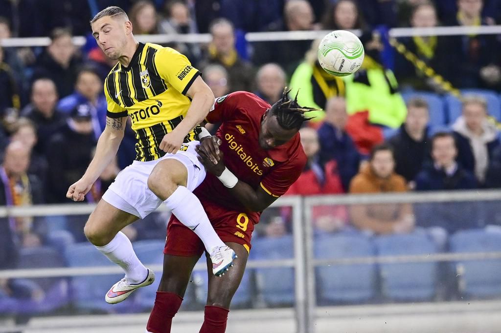 Tammy Abraham was caged for 90 minutes after a fine save denied him early in the game.