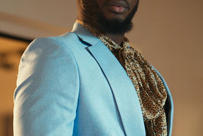 Glamour Girls movie [Netflix]