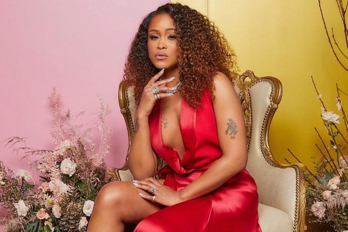 Amercian rapper Eve Cooper [Instagram/TheRealEve]