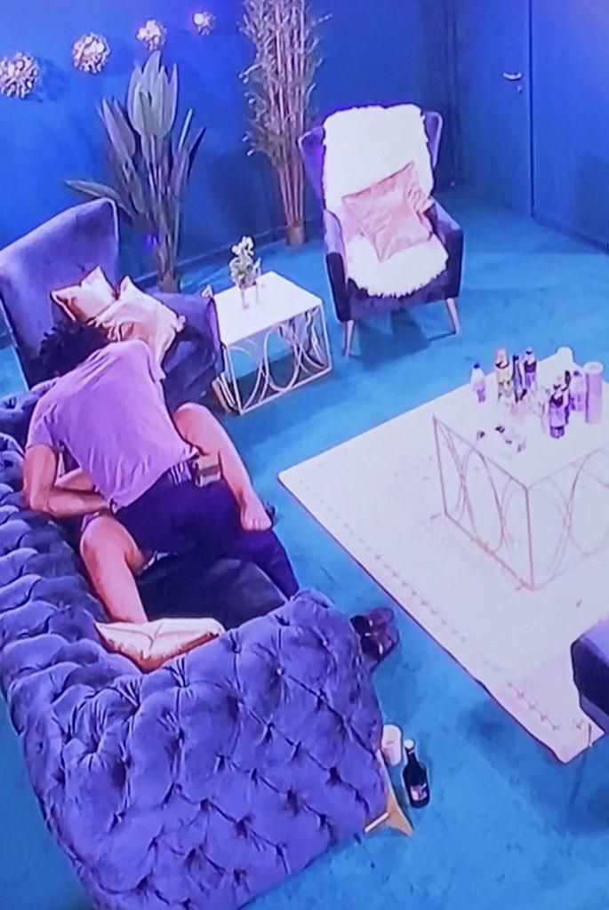 Tega and Boma kissing in the executive lounge [Nairaland]