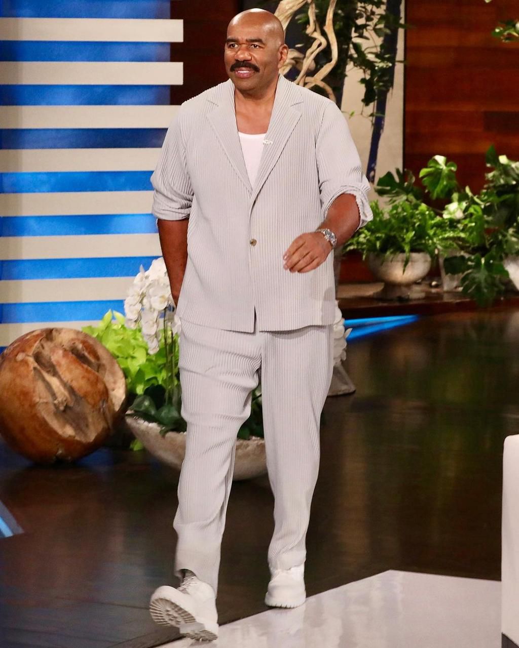 Steve explore Japenese designer  Satoshi Kondo [Instagram/SteveHarvey]