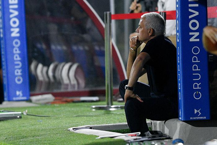 Jose Mourinho watches on as his Roma side begins their Serie A campaign with a win