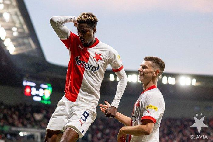Peter Olayinka is now Slavia Prague's top scorer in European competitions