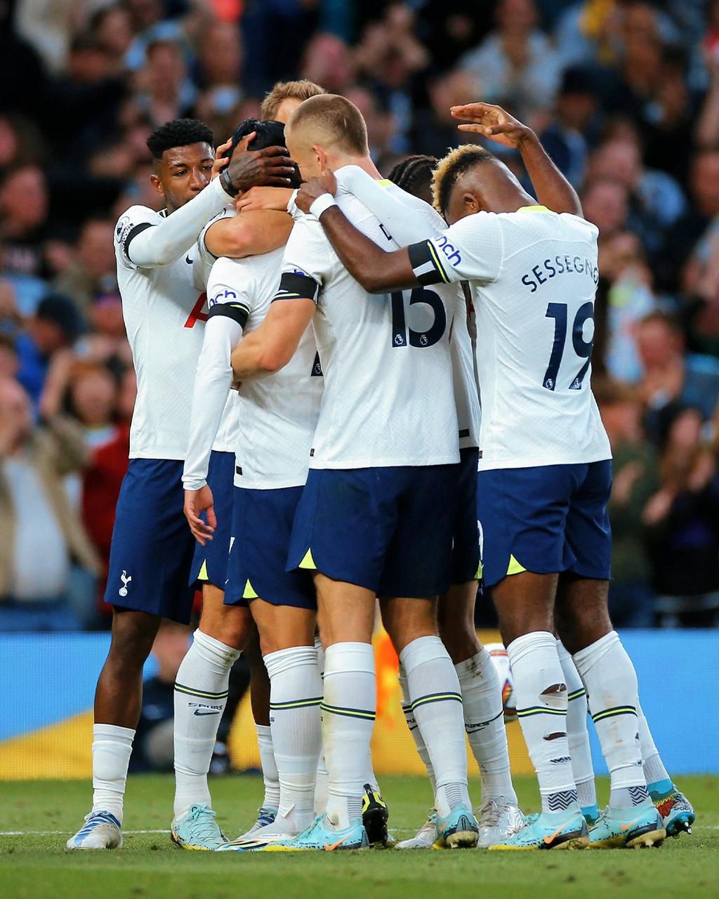Tottenham annihilated Leicester City 6-2 on Saturday in the Premier League