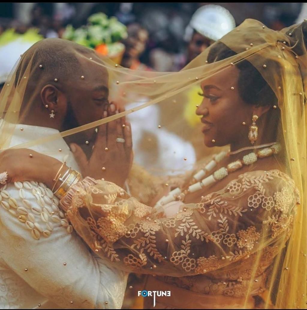 Davido is in a public relationship with his fancee, Chioma [Instagram/DavidoOfficial]