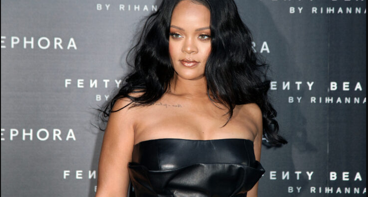 Rihanna looking ravishing