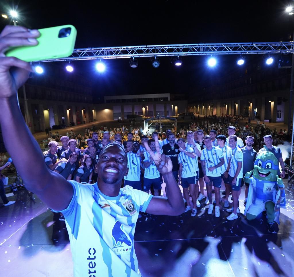 More pictures from the Presentation at Plaza Major.