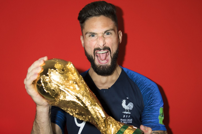 Olivier Giroud remains hopeful of making the France squad at the 2022 World Cup in Qatar