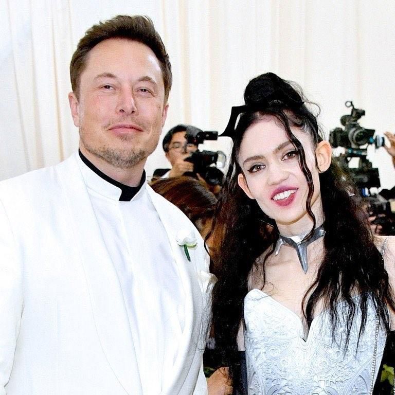South African billionaire Elon Musk and his partner Grimes [DejavuMagazine]