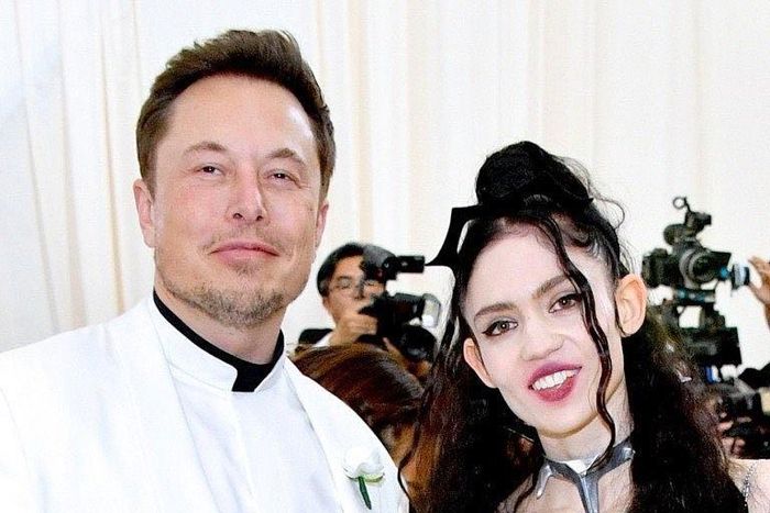 South African billionaire Elon Musk and his partner Grimes [DejavuMagazine]