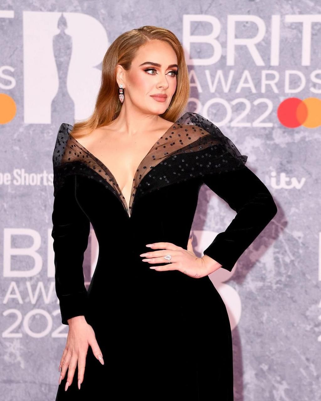Adele has sparked engagement rumours after she was spotted with a sizable ring on her left ring finger