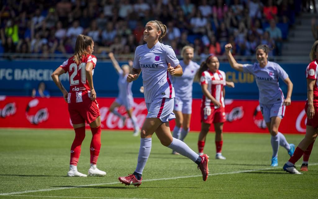 Oshoala wins pichichi award with Barcelona Femeni