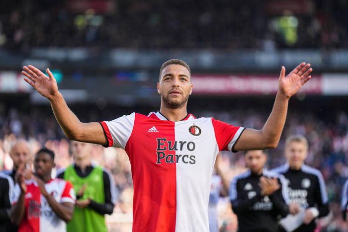 Cyriel Dessers score 2 goals for Feyenoord against PSV