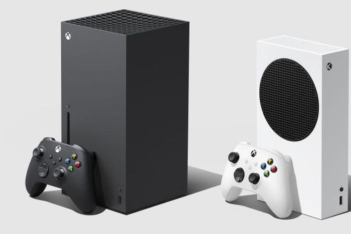 The Xbox Series X, left, and Xbox Series S, right.