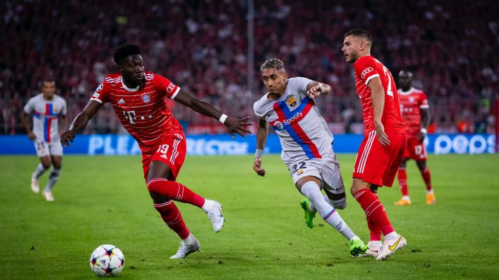 Reactions as Lewandowski betrays Barcelona against Bayern Munich