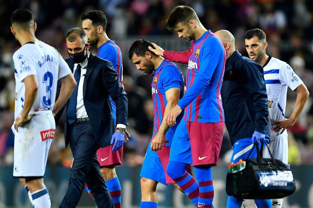 Sergio Aguero (centre) suffered a chest injury in a match in October
