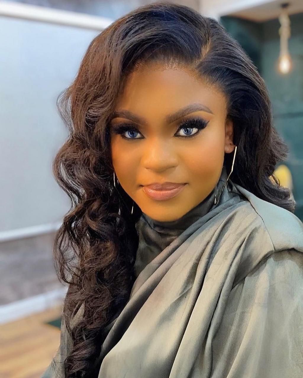 Meet fast rising music star, Victoria Nwogu