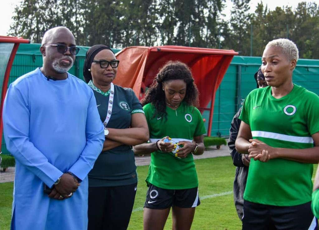 Super Falcons receive Pinnick's blessing to defeat South Africa
