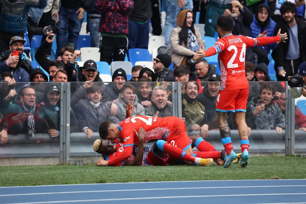 Osimhen and Di Lorenzo (IMAGO / ZUMA Wire)