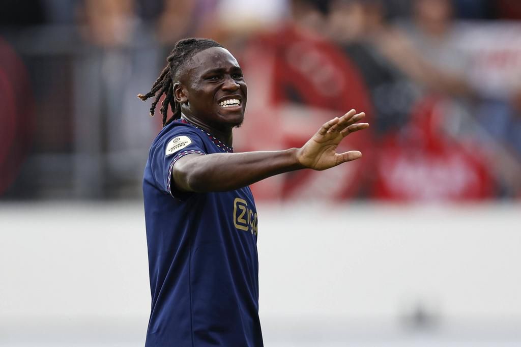 Calvin Bassey Ajax (IMAGO/ANP)