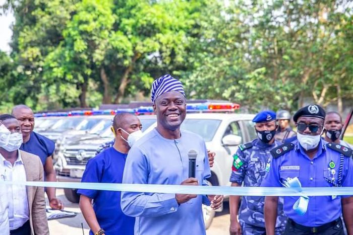 Gov. Makinde donates operational vehicles to police in Oyo State (MegalconMagazine)