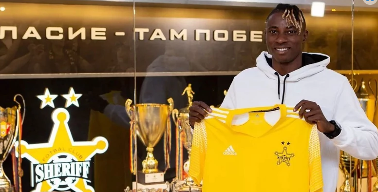 Akanbi during his unveiling.