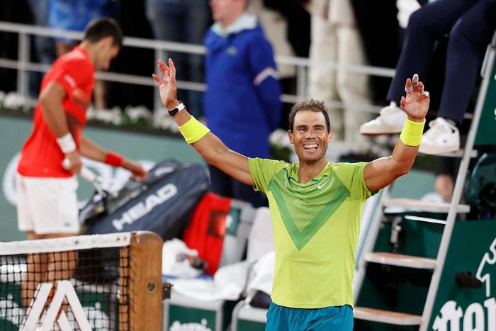 Rafael Nadal defeated Novak Djokovic in an epic-four setter to reach the French Open semi-final