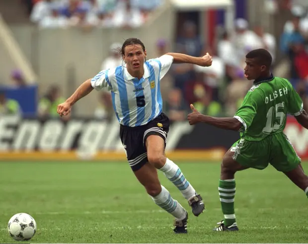 Fernando Redondo and Sunday Oliseh during the 1994 World Cup