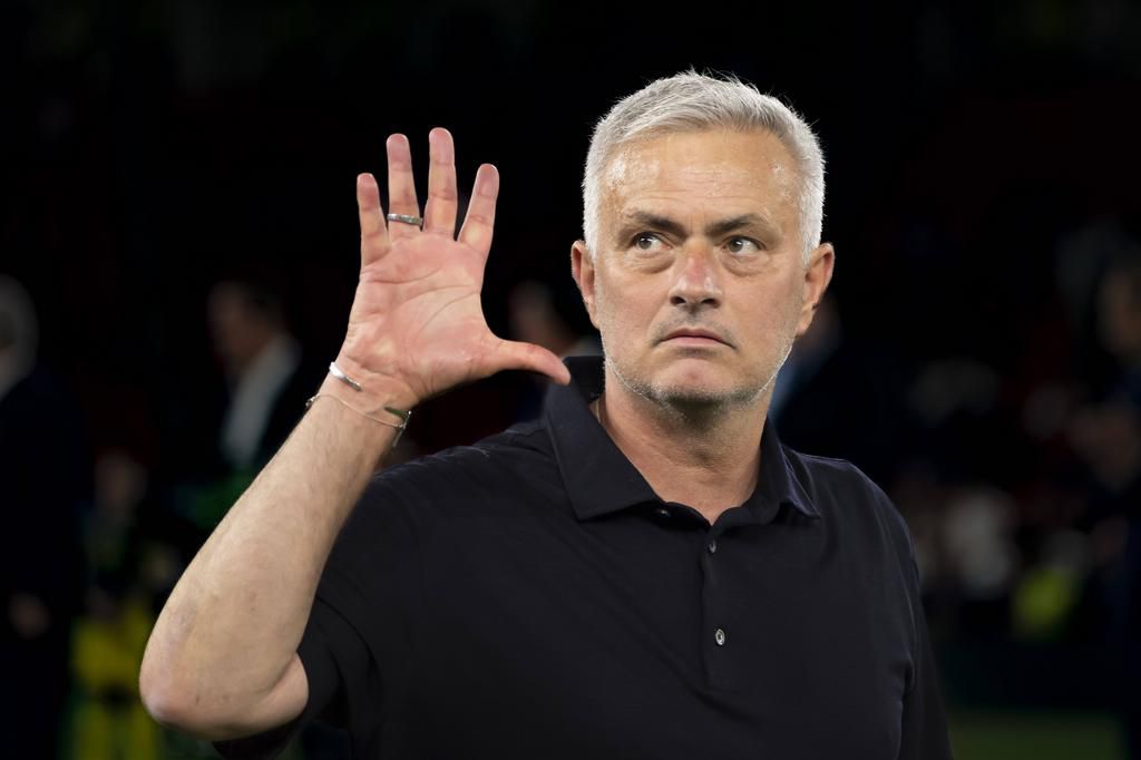 Jose Mourinho could be the next PSG manager