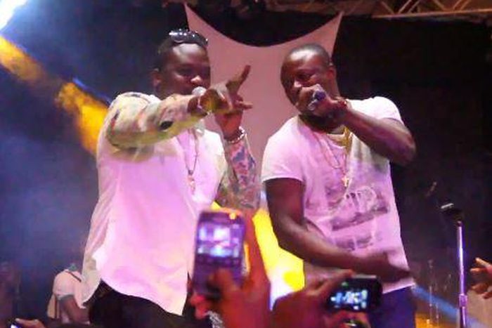 Wande Coal and Chuddy K performing at Terry G's 'Book of Ginjah' album launch at ThisDay Dome, in Abuja, on July 5, 2013. (NET)