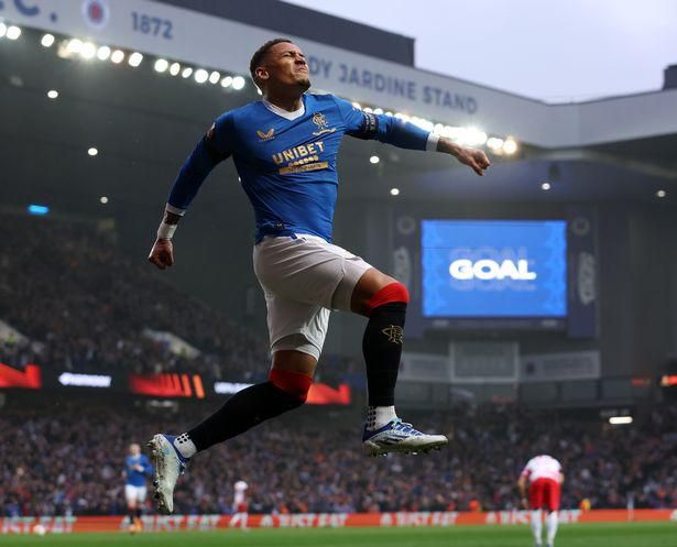 James Tavernier of Rangers celebrates his goal