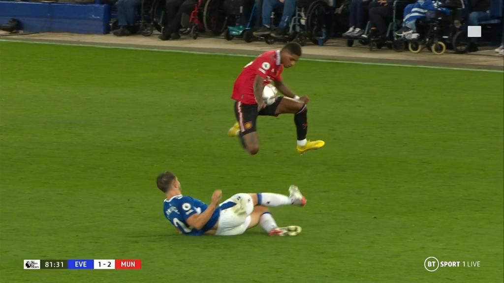 Marcus Rashford finds the back of the net but the goal in disallowed due to a handball