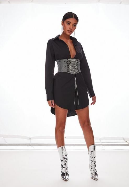 This look can be very uncomfortable [Pinterest]