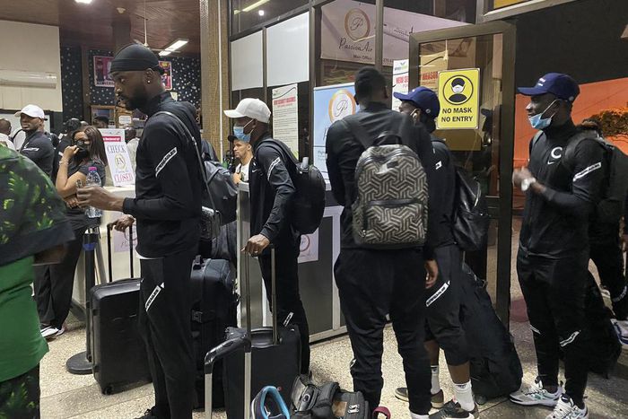 Super Eagles players returning to Nigeria last night