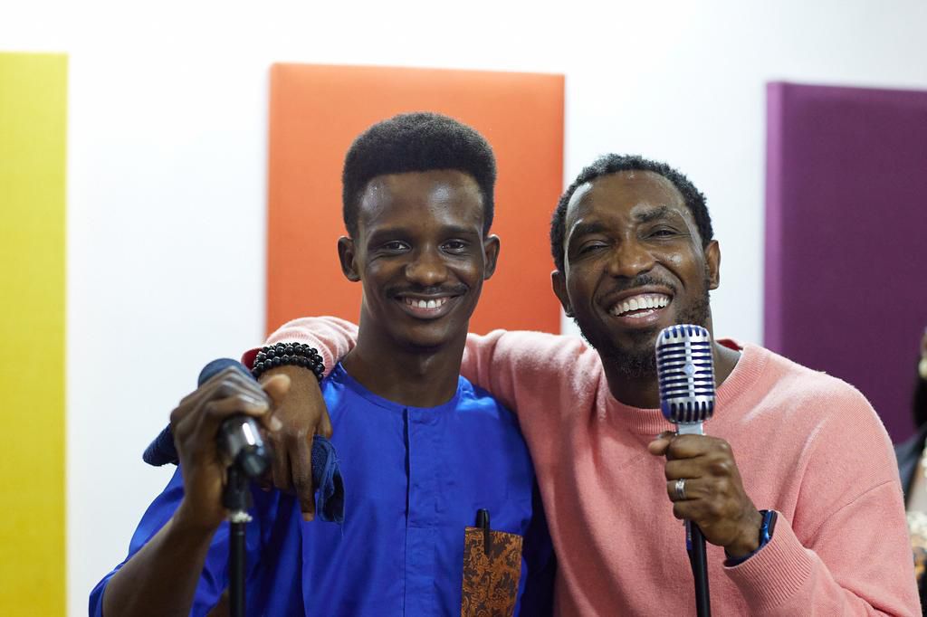 Timi Dakolo hosts 12 lucky fans to intimate event for Valentine's Day