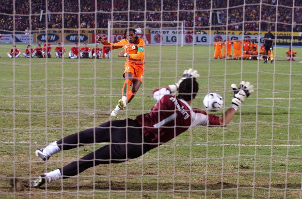 Drogba missed his penalty against Egypt in the 2006 AFCON final