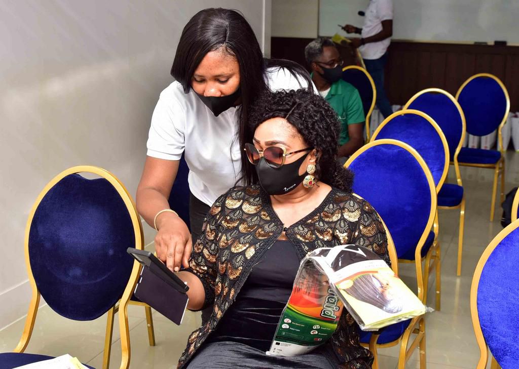 X-pression hair creates mobile app to detect fake hair products.; shares development in a press conference at company's premises in Lagos.