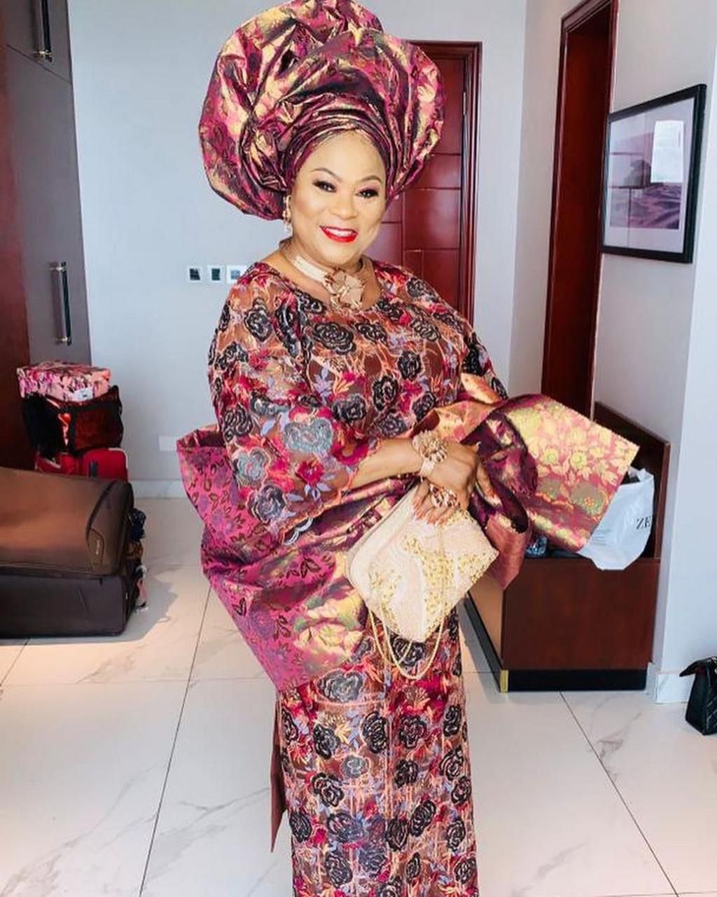 Sola Sobowale looked flamboyantly african [Instagram/SolaSobowale]