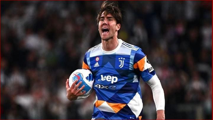 Dusan Vlahovic scored his 50th Serie A goal against Bologna.