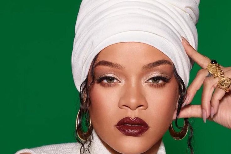 Rihanna announces the launch of fenty beauty [Twitter]