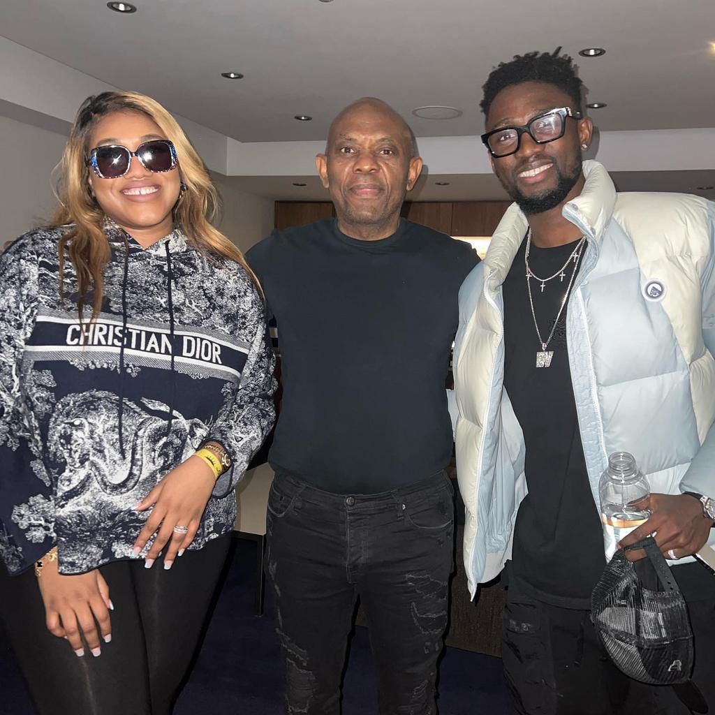Wilfred Ndidi was in attendance at Davido's concert at the 02 arena